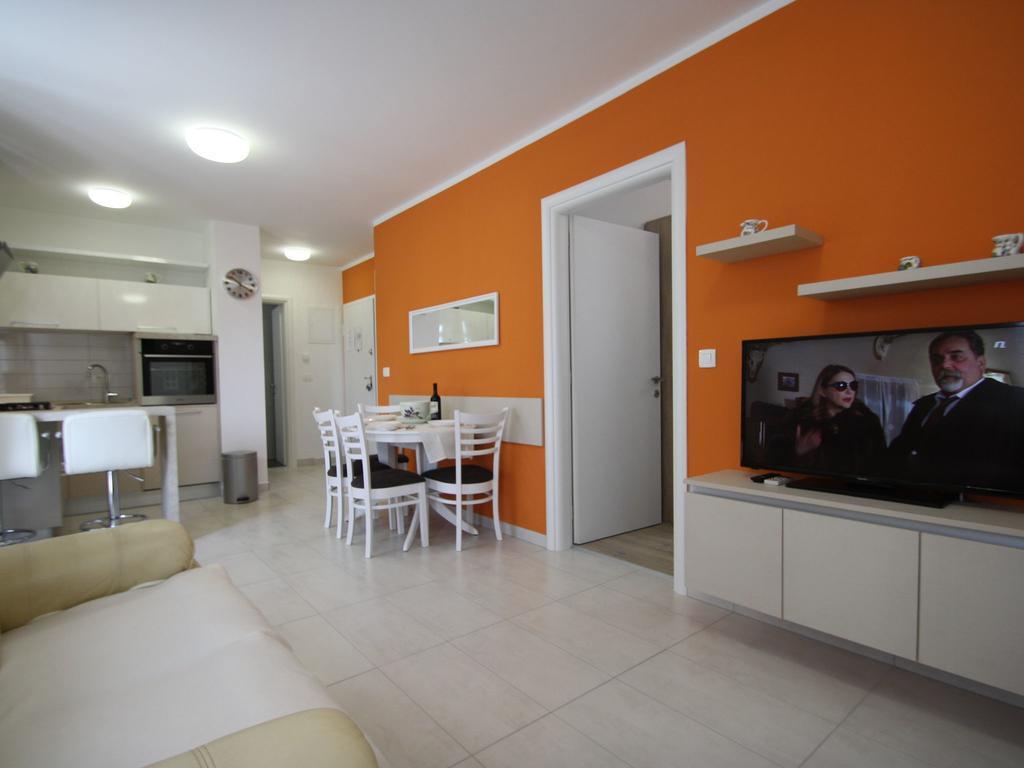 Apartment Tea Pula Exterior photo