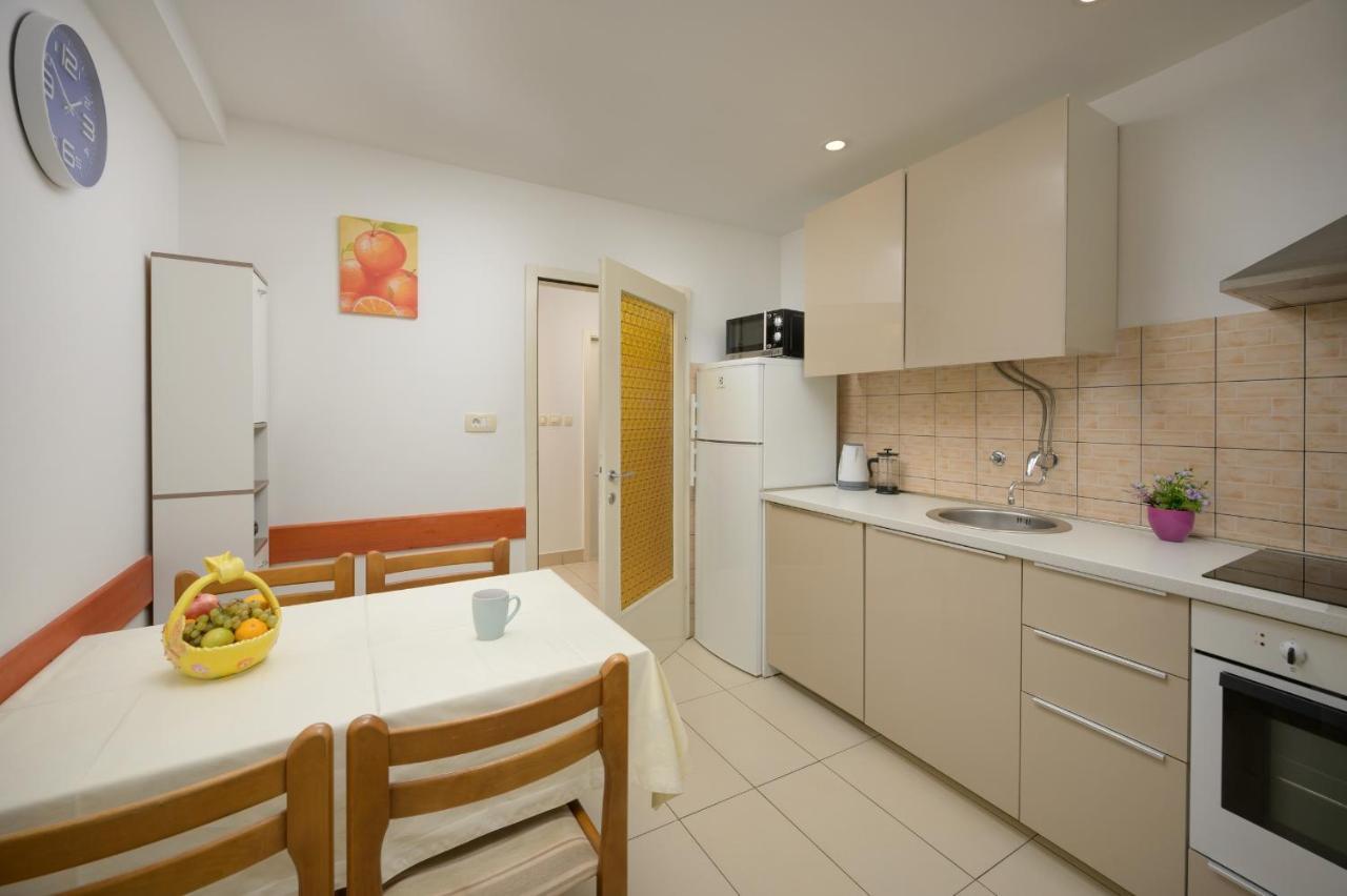 Apartment Tea Pula Exterior photo